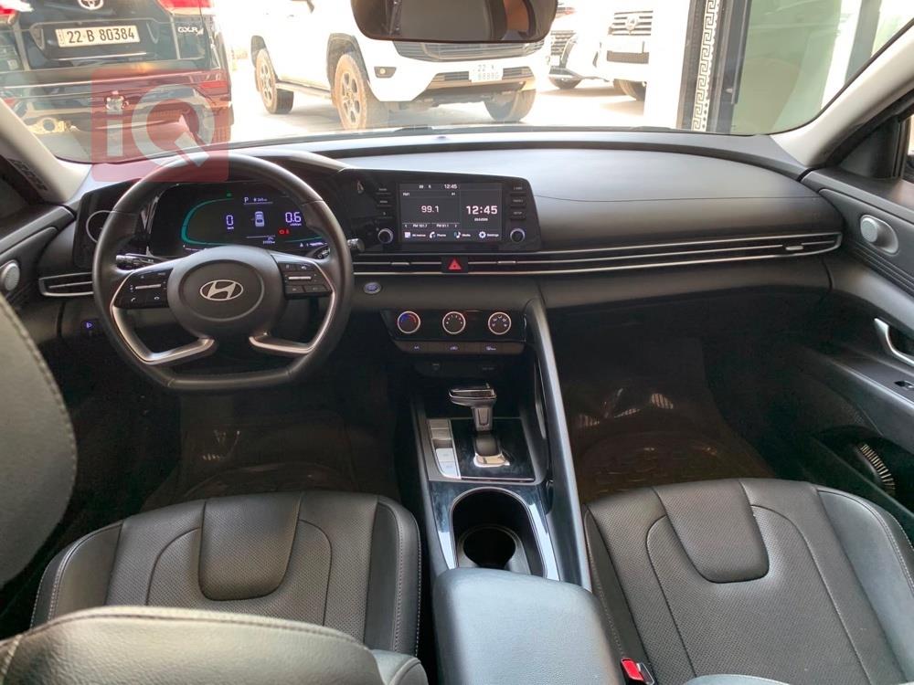 https://cdn.iqcars.io96cb98c5-36ea-4b1b-8d68-129331260b40_8.jpg